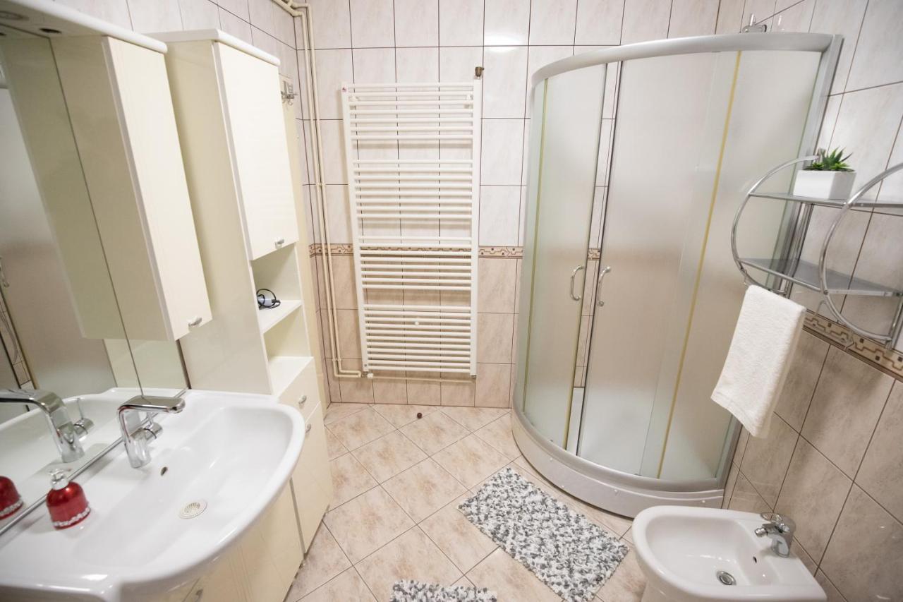Apartman Excellent - Kuca Za Odmor U Zupanji -Natkriveno Parkirno Mjesto 茹帕尼亚 外观 照片